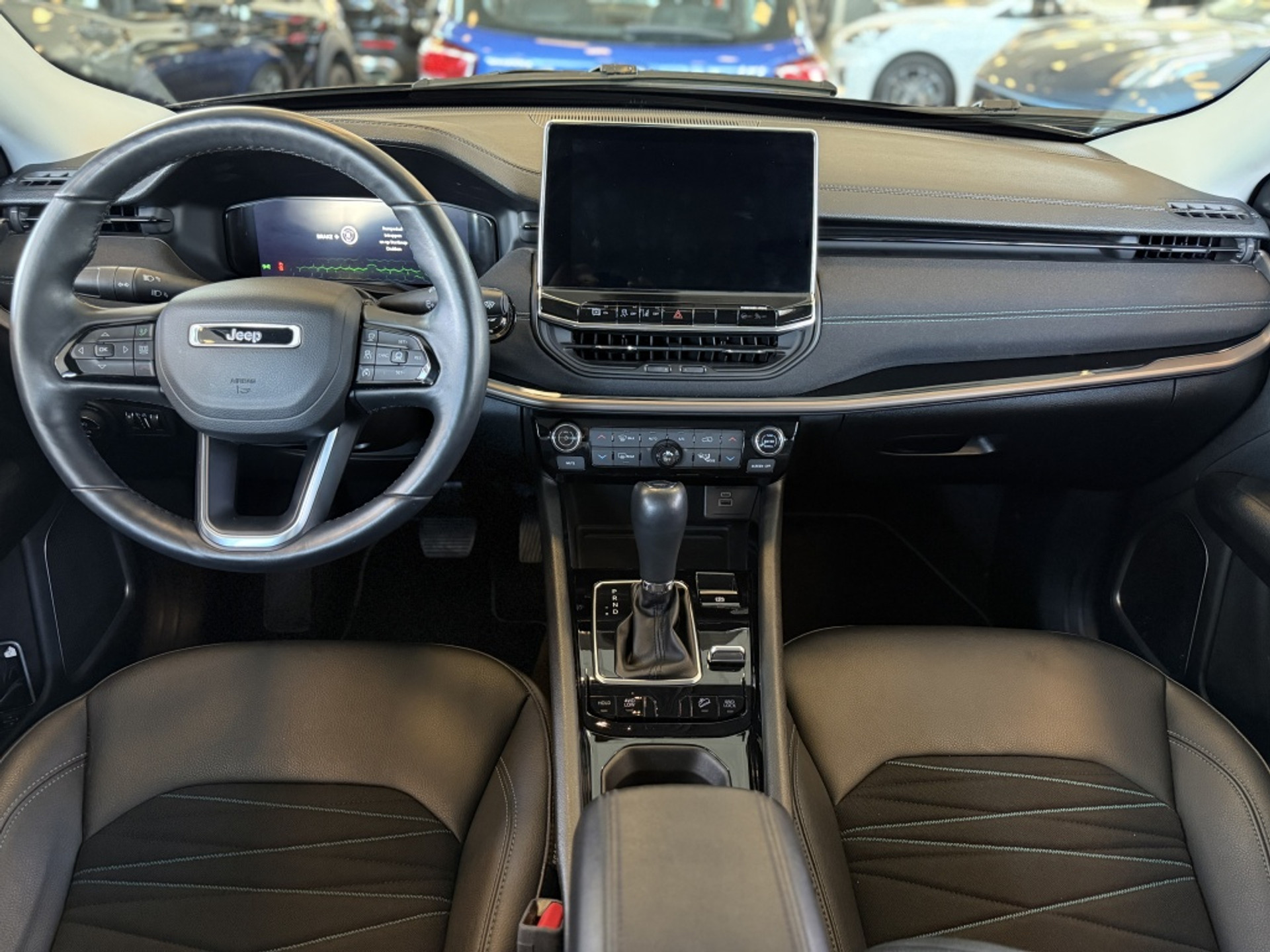 44015611-19.jpg
