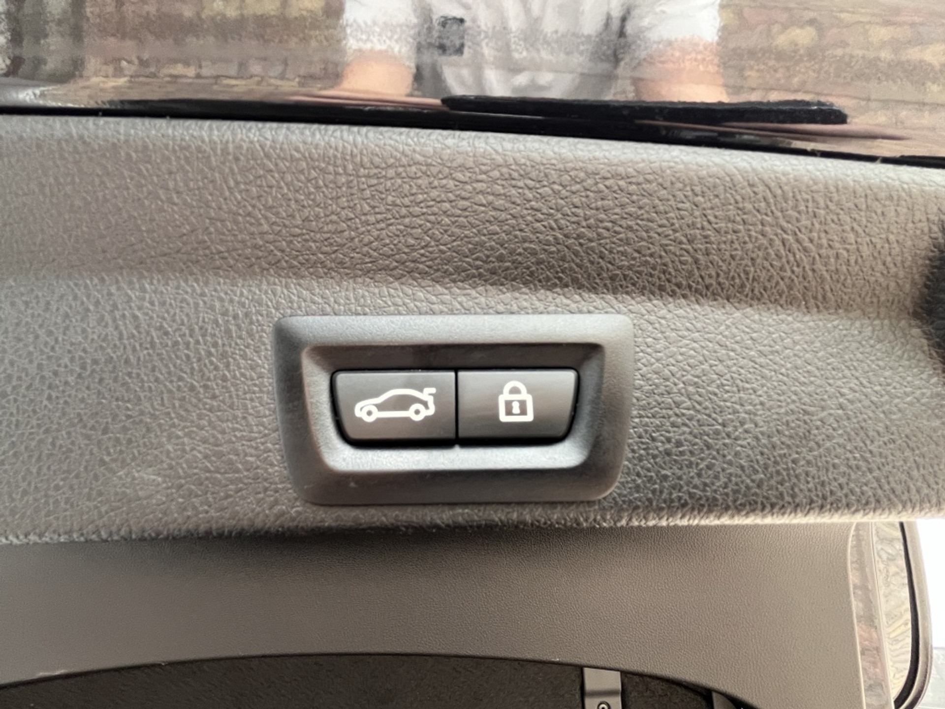 46477305-20.jpg